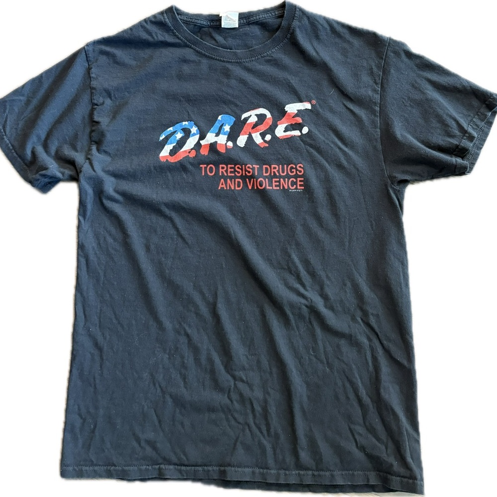 Fruit of the Loom Black D.A.R.E. Short Sleeve Tee